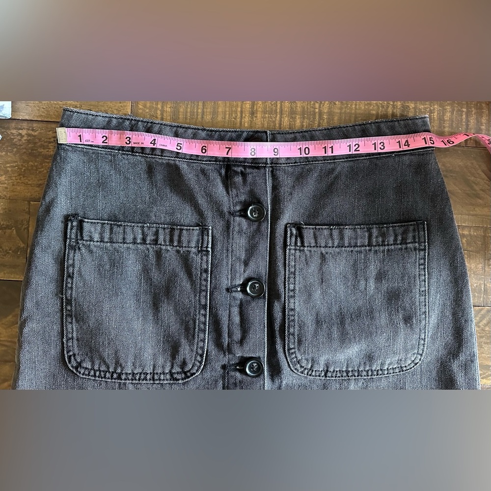 We The Free black denim mini skirt‎ - Size 28 - Picture 6 of 6